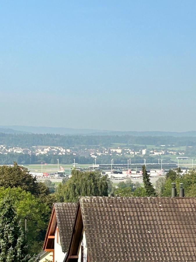 Dachwohnung In Flughafennaehe Kloten Exterior foto